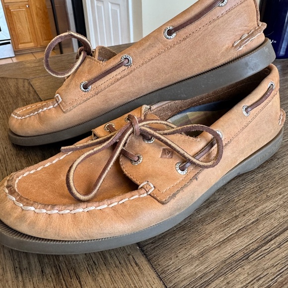 Sperry Authentic Original Boat Shoes – Women – Lightly Used - Picture 2 of 5